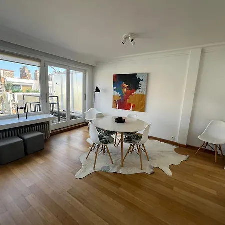 Beautiful Penthouse At 5min Of Place * Knokke-Heist